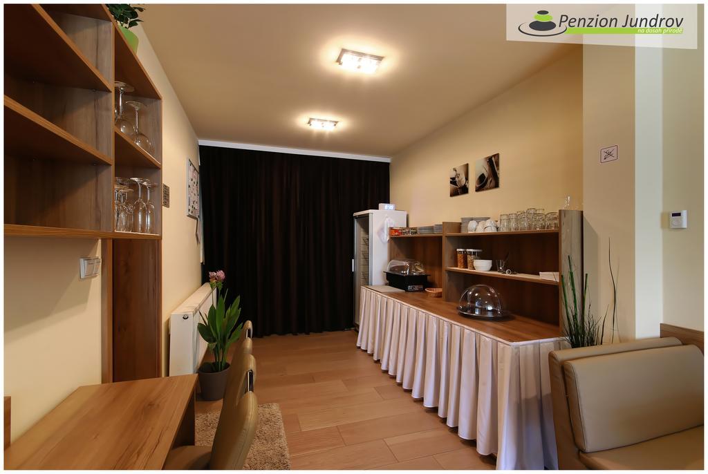 Penzion Vanessa Hotel Brno Ngoại thất bức ảnh